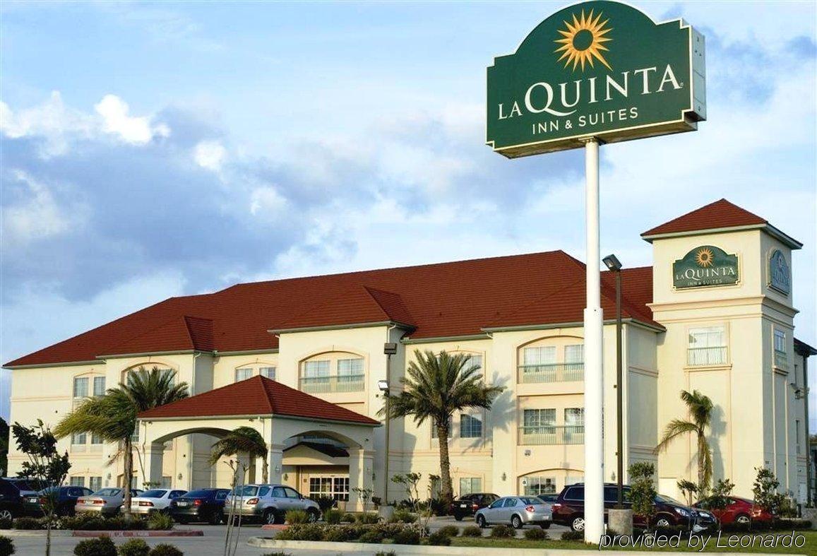 Отель La Quinta By Wyndham Розенберг Экстерьер фото